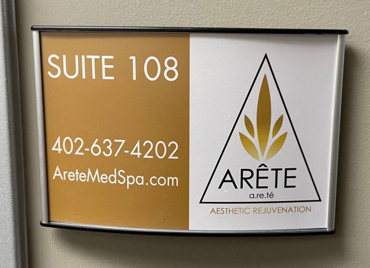 Office Sign Holder for Wall or Door Mount WFP25U Portrait- 4.00" H x 6.00" W. Set of 18 - Altavista Signs